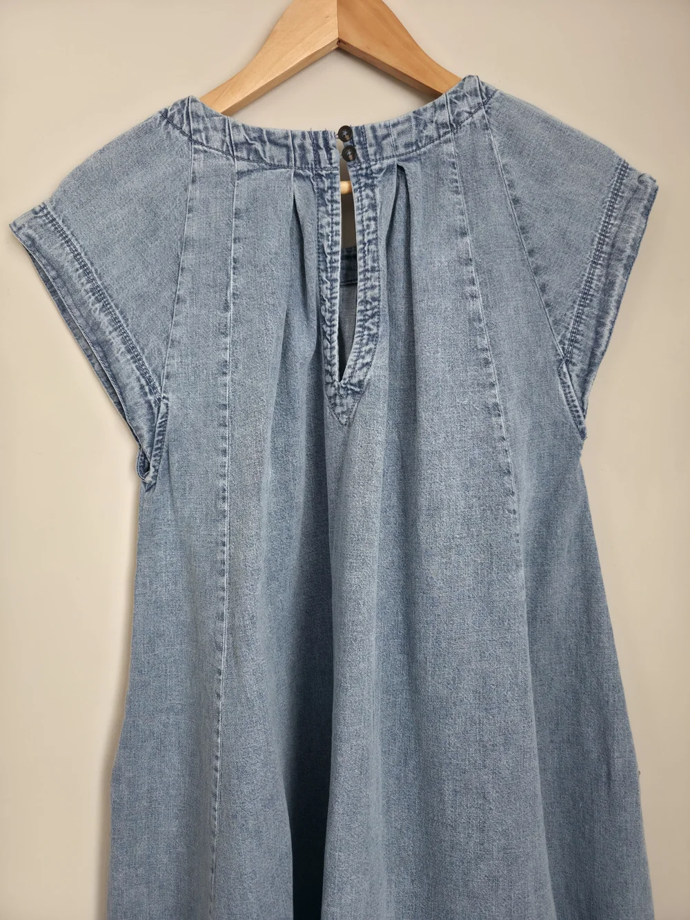 Free People Denim Tunic Dress Womens XS Blue Chambray Oversized Boho Pockets - Picture 4 of 14